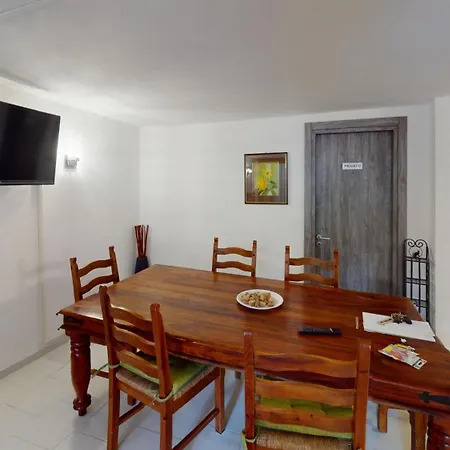 Taverna Coccoi Apartment *